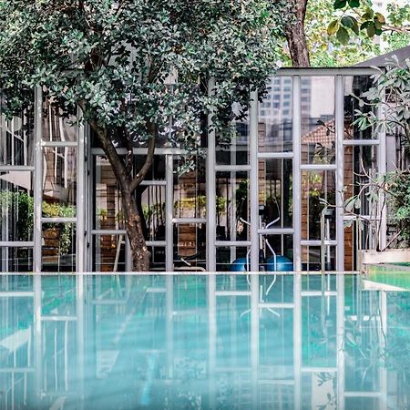 Q Suites 46 Bangkok Bagian luar foto