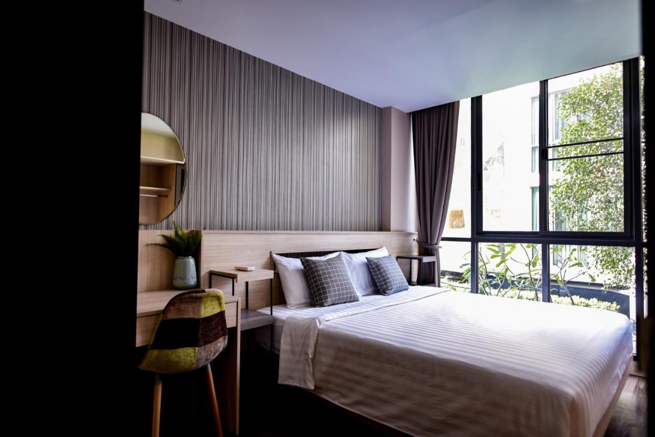 Q Suites 46 Bangkok Bagian luar foto
