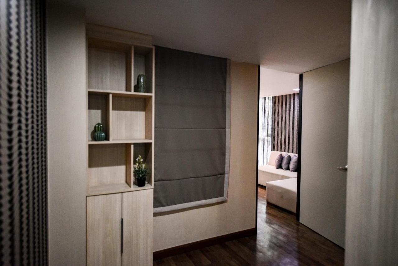 Q Suites 46 Bangkok Bagian luar foto