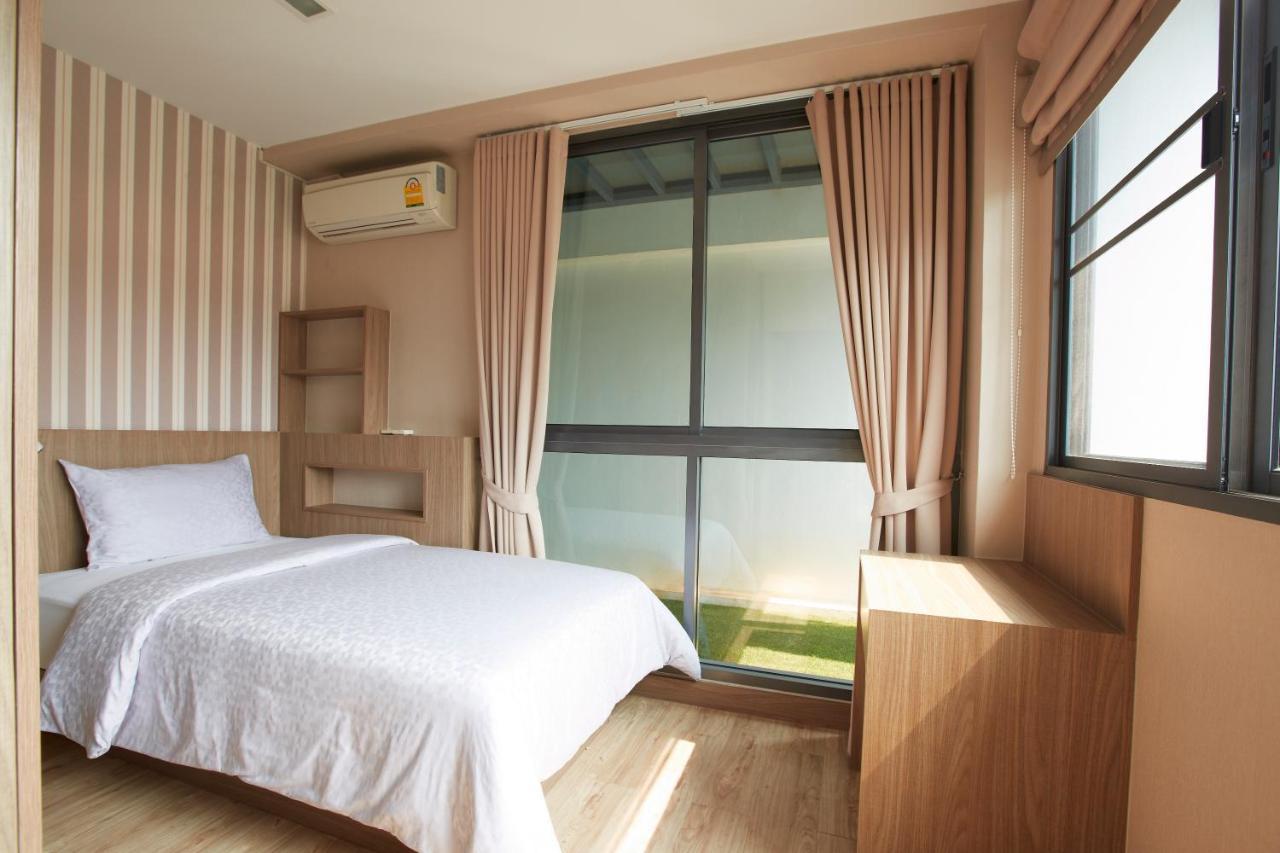 Q Suites 46 Bangkok Bagian luar foto