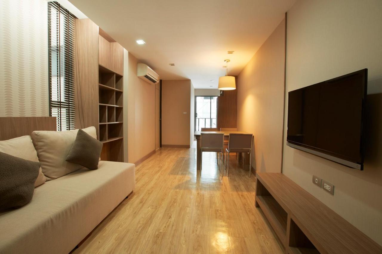 Q Suites 46 Bangkok Bagian luar foto