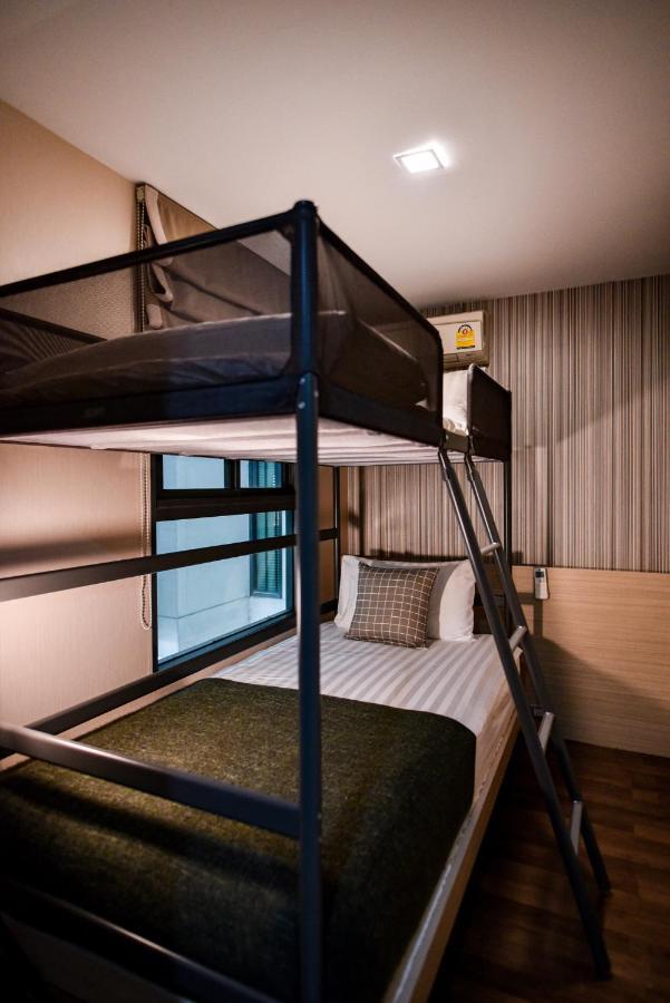Q Suites 46 Bangkok Bagian luar foto