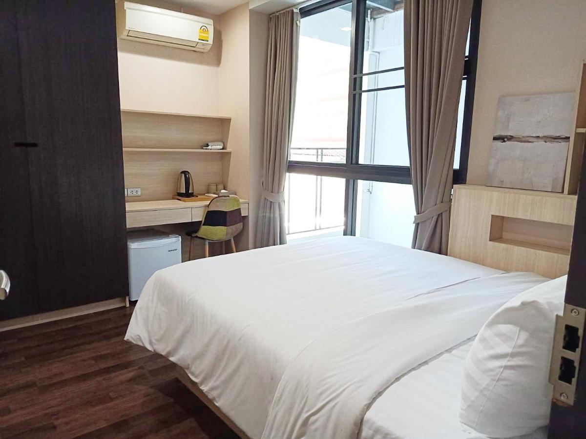 Q Suites 46 Bangkok Bagian luar foto